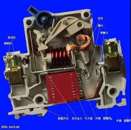 一分钟学习空气开关(断路器)的结构和原理,附带接线图!
